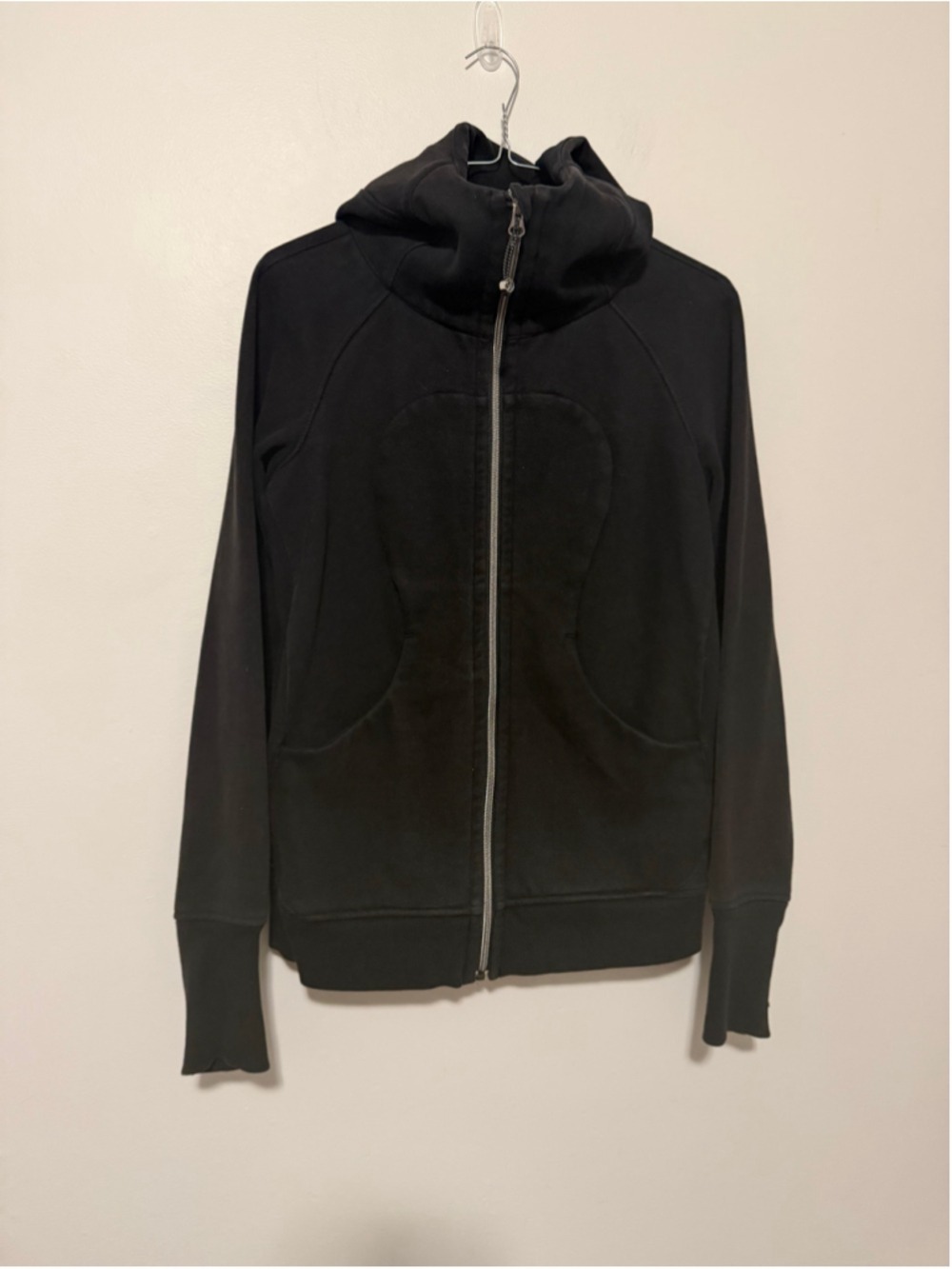 Lululemon Scuba Hoodie Women’s Size 6 Black Full Zip Jacket Thumbholes Logo - Picture 2 of 7